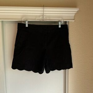 LOFT Black Women's Scalloped Hem Shorts